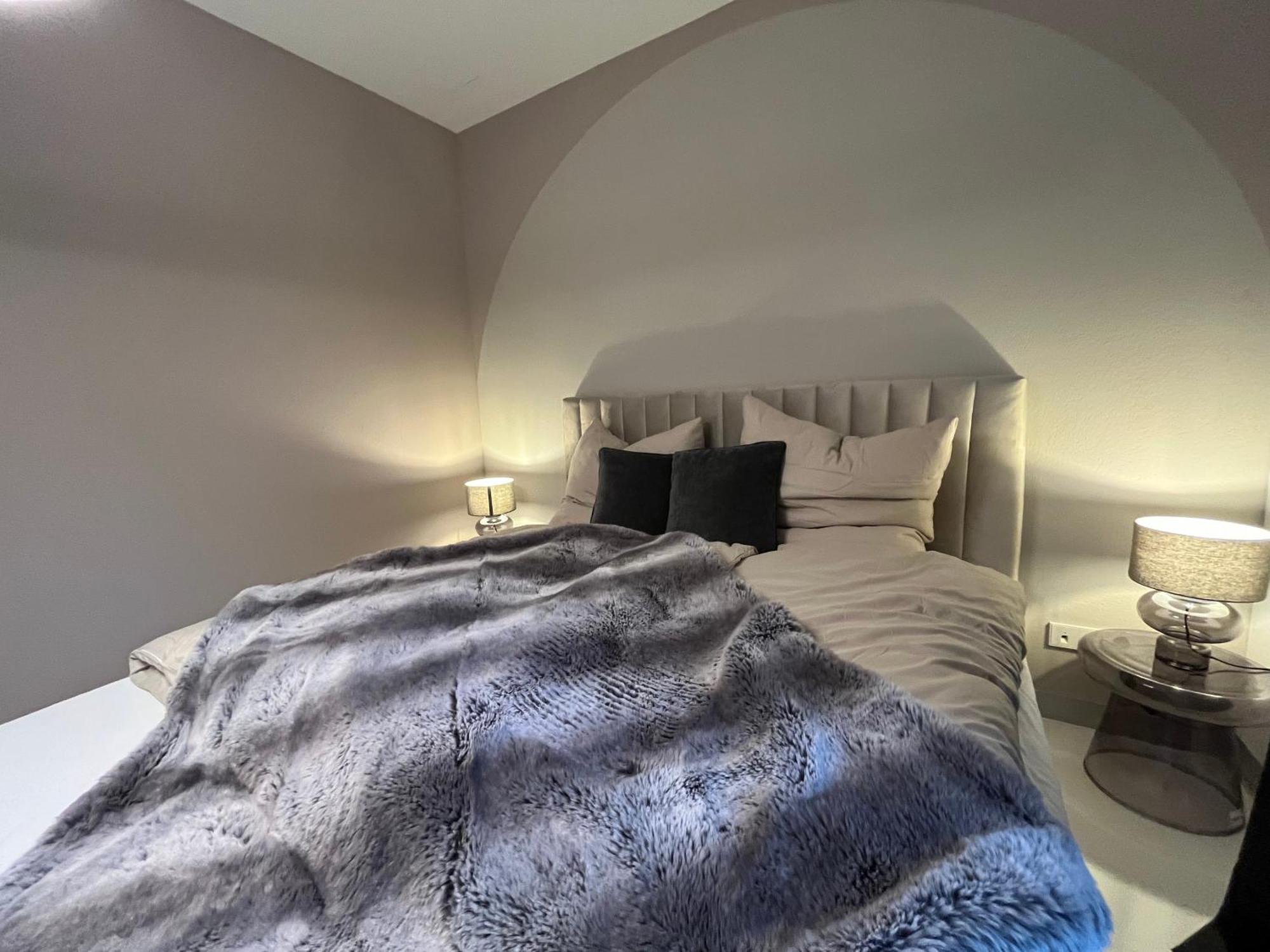 Stuttgart Lux Living - Stilvolles Wohnen Im Zentrum Phòng bức ảnh