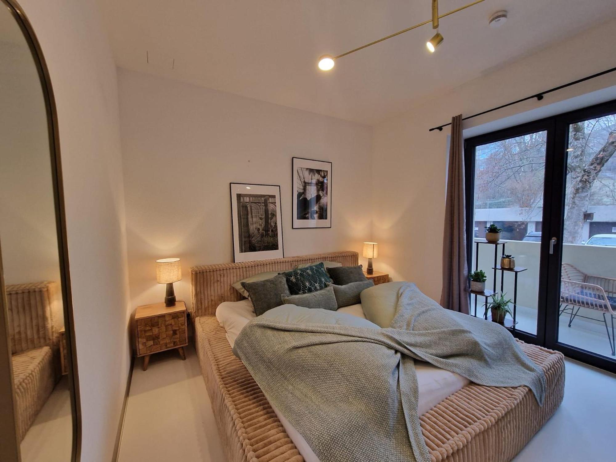 Stuttgart Lux Living - Stilvolles Wohnen Im Zentrum Phòng bức ảnh